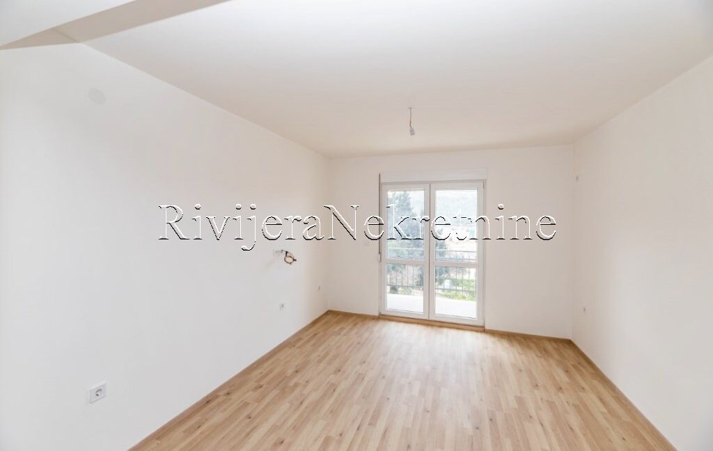 Prodaja_Sale_Djenovici_Herceg_Novi_Rivijera_Nekretnine_oglasi_Ads_ (3)