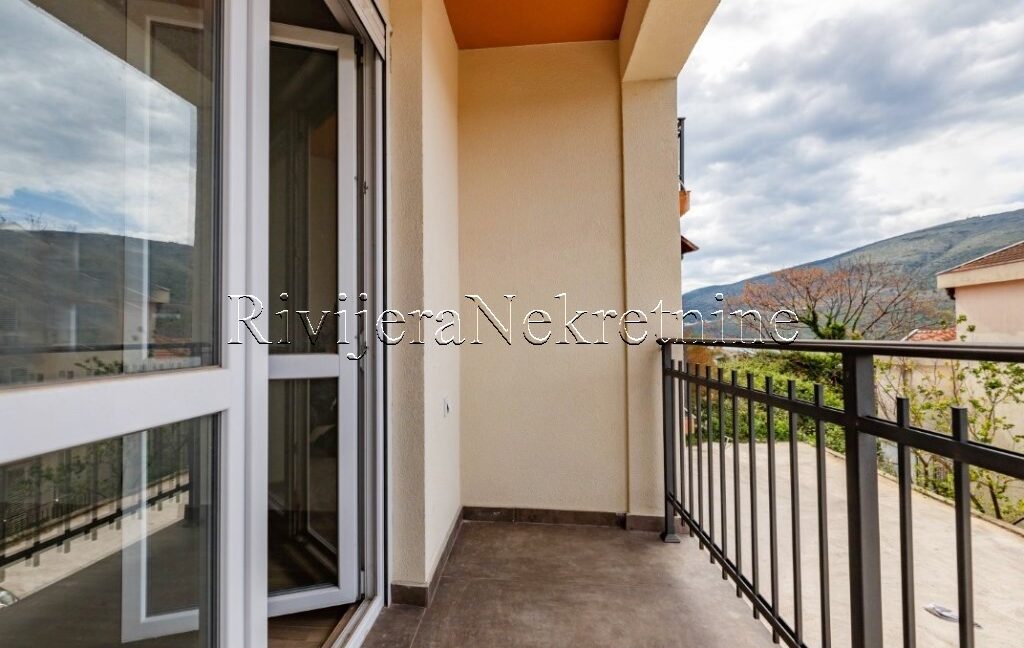 Prodaja_Sale_Djenovici_Herceg_Novi_Rivijera_Nekretnine_oglasi_Ads_ (4)