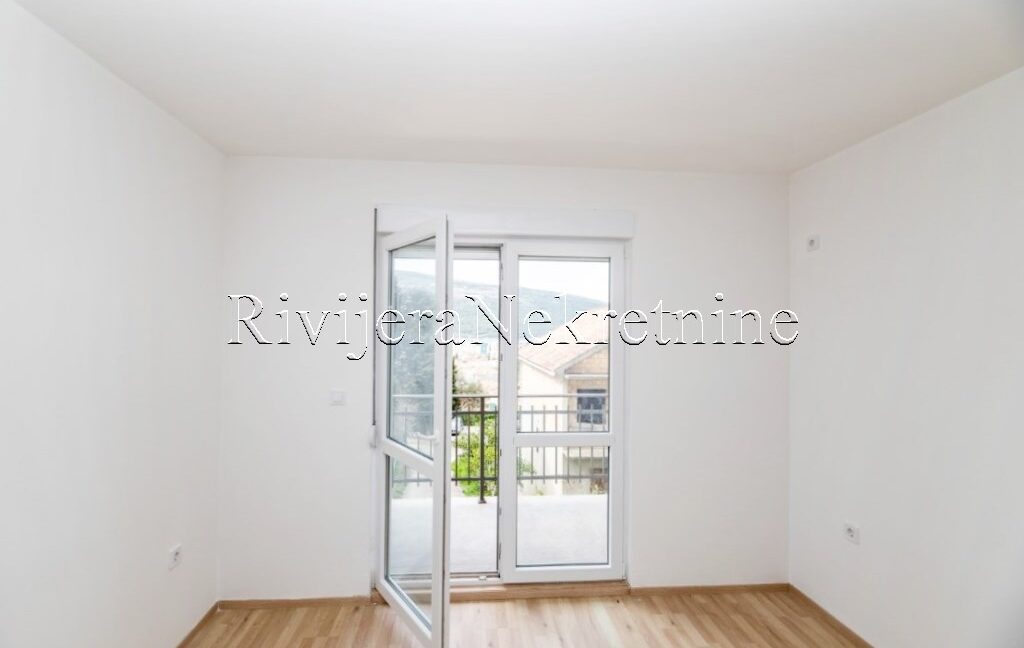 Prodaja_Sale_Djenovici_Herceg_Novi_Rivijera_Nekretnine_oglasi_Ads_ (9)