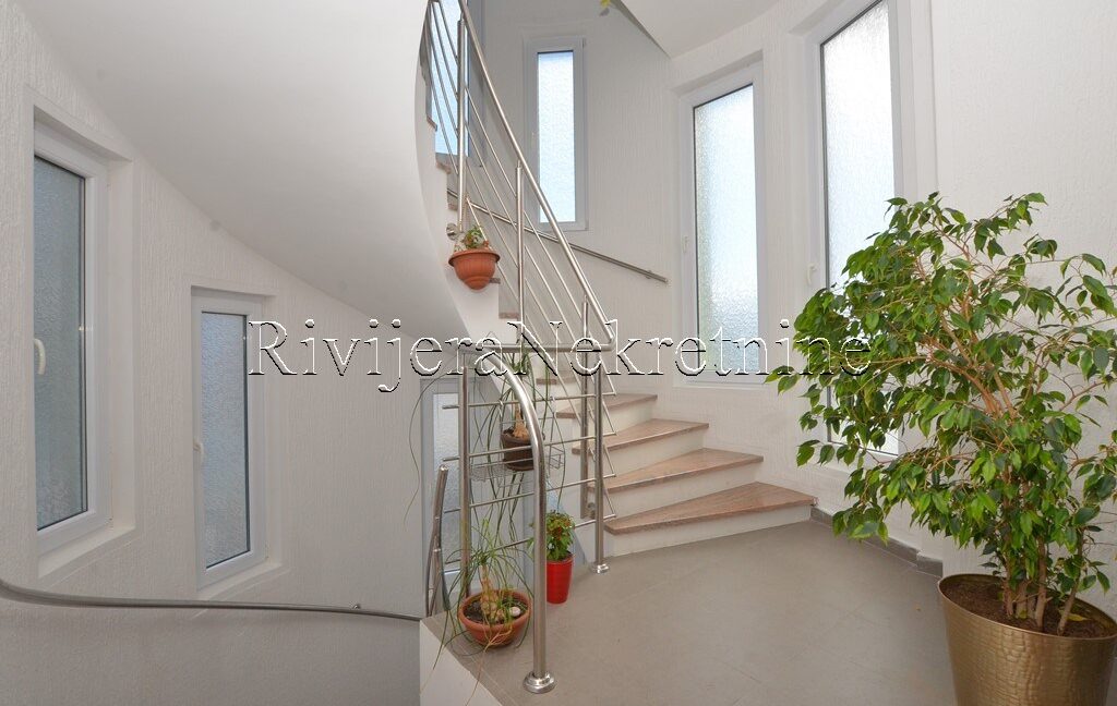 Prodaja_Sale_Rivijera_Nekretnine_oglasi_Ads_Bijela_Herceg_Novi_ (14)