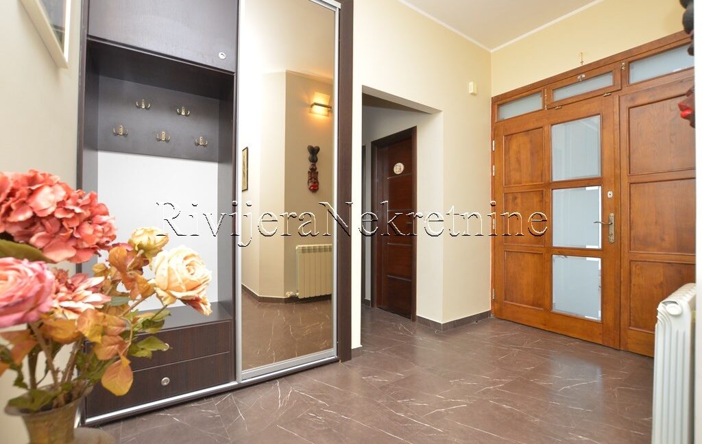 Prodaja_Sale_Rivijera_Nekretnine_oglasi_Ads_Bijela_Herceg_Novi_ (9)