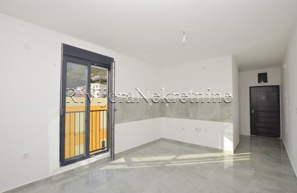 Prodaja_sale_Rivijera_Nekretnine_oglasi_Ads_Djenovici_Herceg_Novi_ (10)