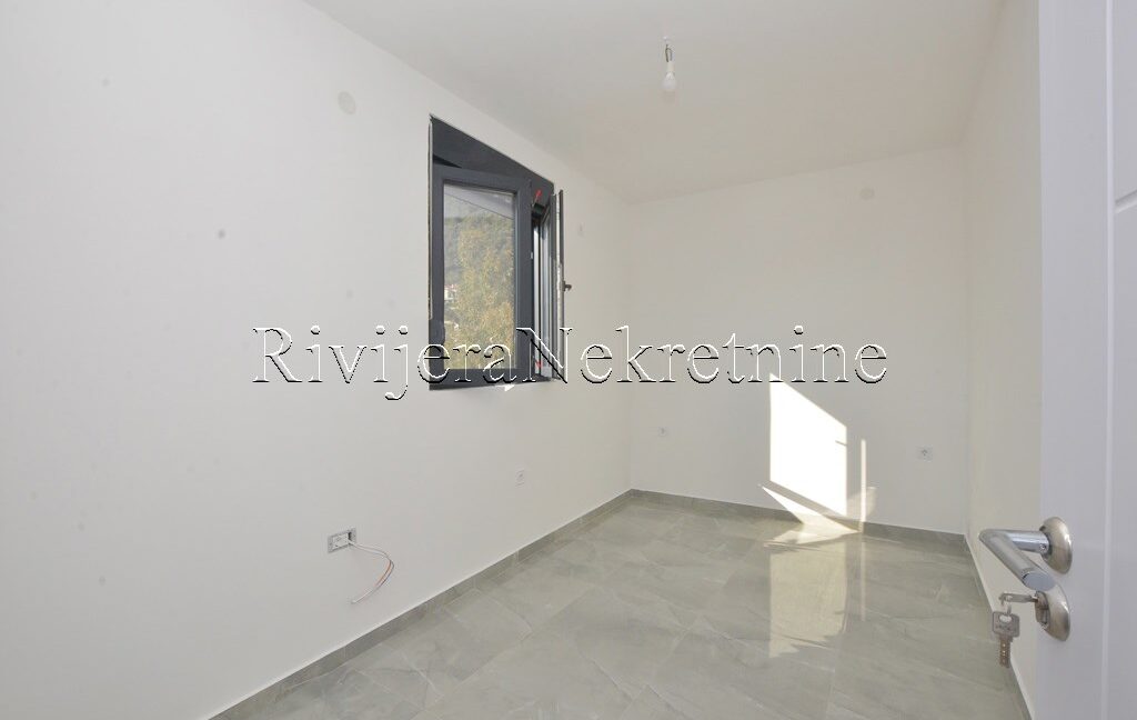 Prodaja_sale_Rivijera_Nekretnine_oglasi_Ads_Djenovici_Herceg_Novi_ (5)