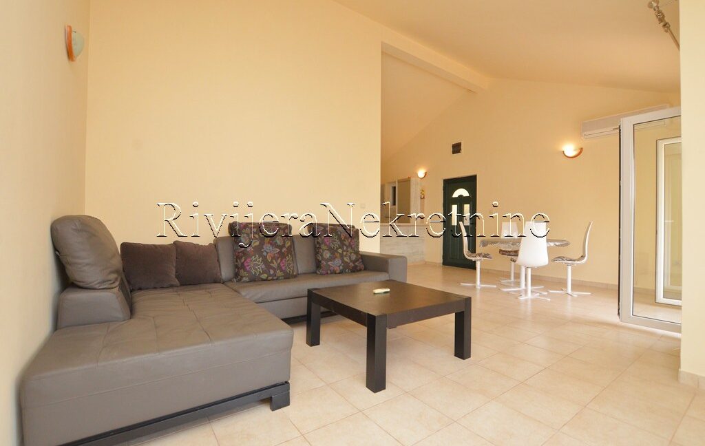 prodaja_Sale_Rivijera_Nekretnine_oglasi_Ads_Djenovici_Herceg_Novi_stan_apartment_ (1)
