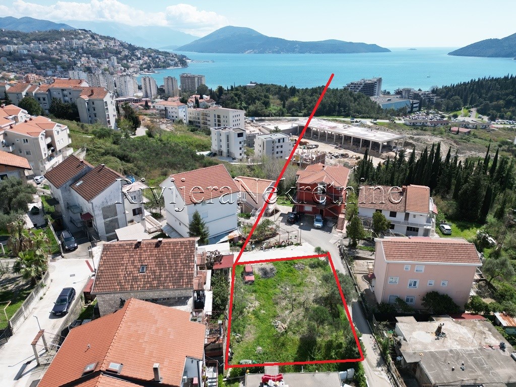 Grundstück zum Bau eines Einfamilienhauses Igalo Herceg Novi