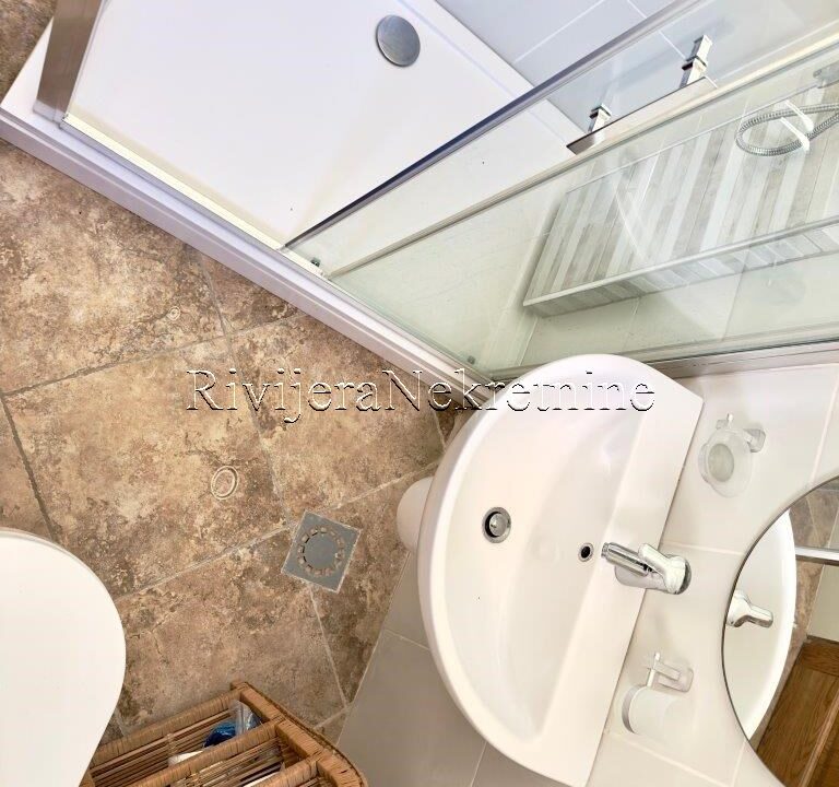 prodaja_Sale_Rivijera_Nekretnine_oglasi_Ads_Kotor_Muo_kuca_house_villa (12)