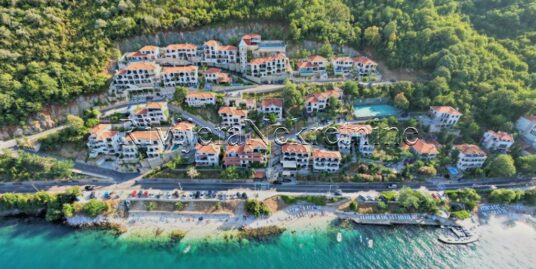 For sale furnished two-bedroom apartment in Kostanjica Kotor