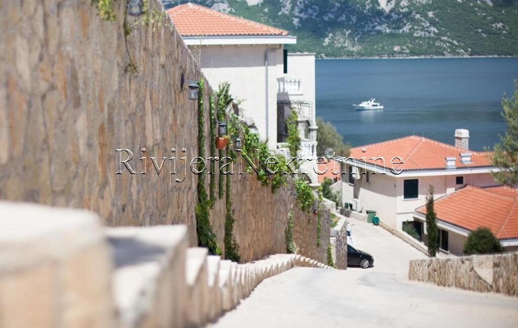 prodaja_Sale_prodaza_ads_oglasi_Rivijera_nekretnine_Kotor_Kostanjica_Rivijera_Nekretnine_ (2)