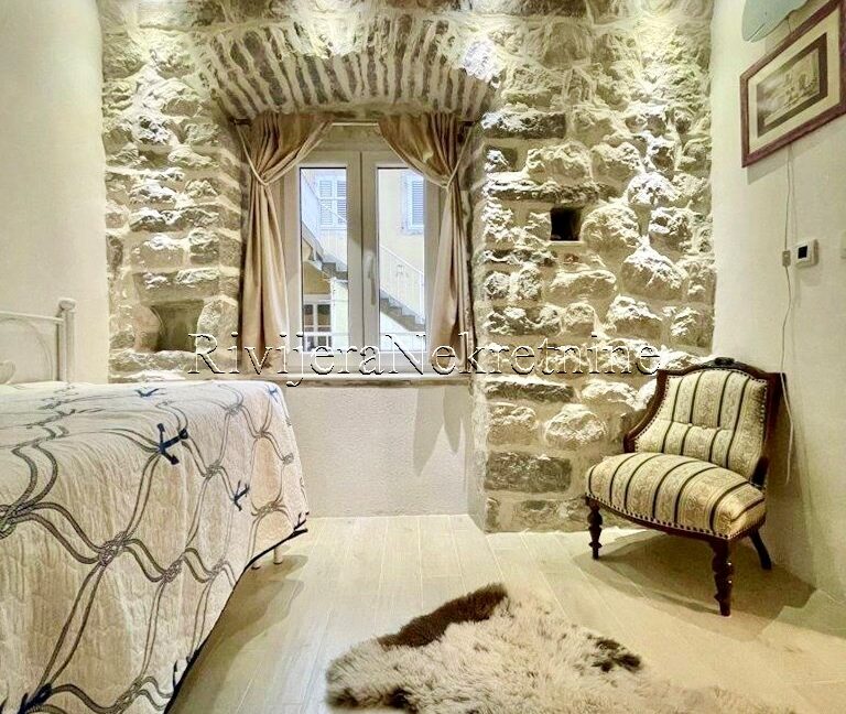 prodaja_Sale_stan_apartment_rivijera_Nekretnine_oglasi_Ads_Prcanj_Kotor_ (4)