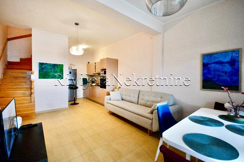 prodaja_sale_Rivijera_Nekretnine_oglasi_Ads_Bijela_Herceg_Novi_Stan_ (1)