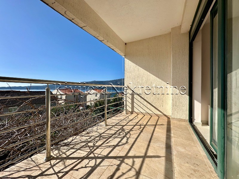 prodaja_sale_Rivijera_Nekretnine_oglasi_Ads_Bijela_Herceg_Novi_Stan_ (5)