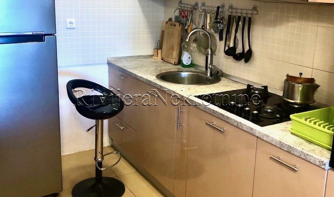prodaja_sale_Rivijera_Nekretnine_oglasi_Ads_Bijela_Herceg_Novi_Stan_ (9)