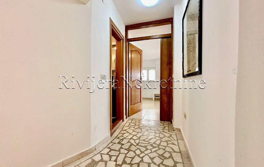 prodaja_sale_stan_Rivijera_Nekretnine_oglasi_Ads_Tivat_prodaza (7)
