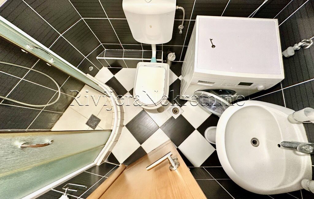 prodaja_sale_stan_Rivijera_Nekretnine_oglasi_Ads_Tivat_prodaza (9)