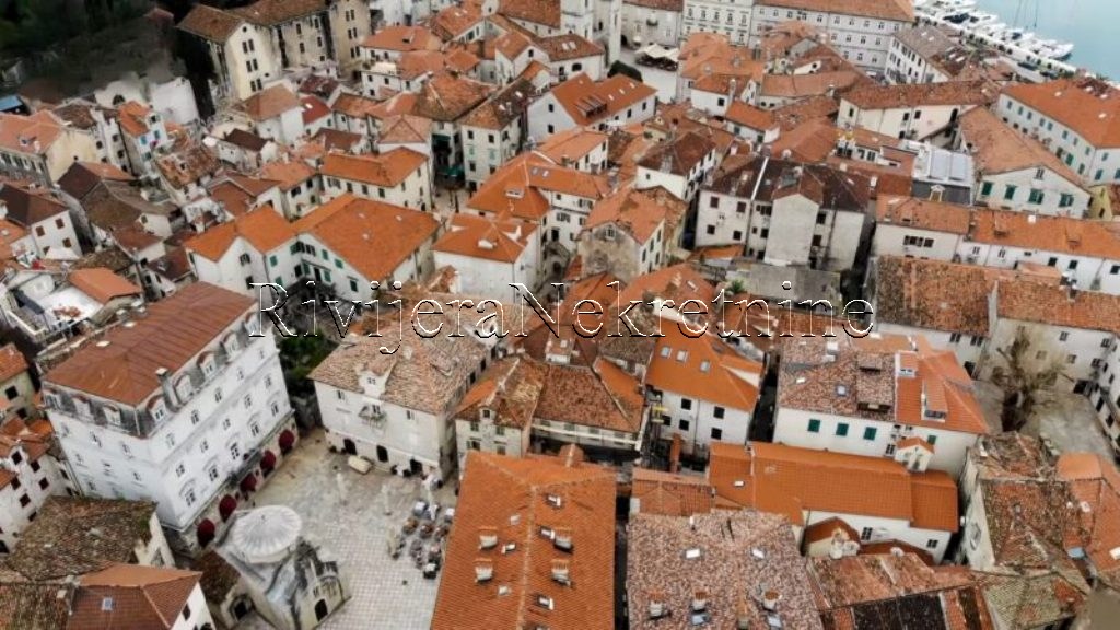 Kotor_sale_prodaja_prodaza_Strai_gard_old_Town_stan_Apartment_Rivijera_Nekretnine_oglasi_Ads_ (2)