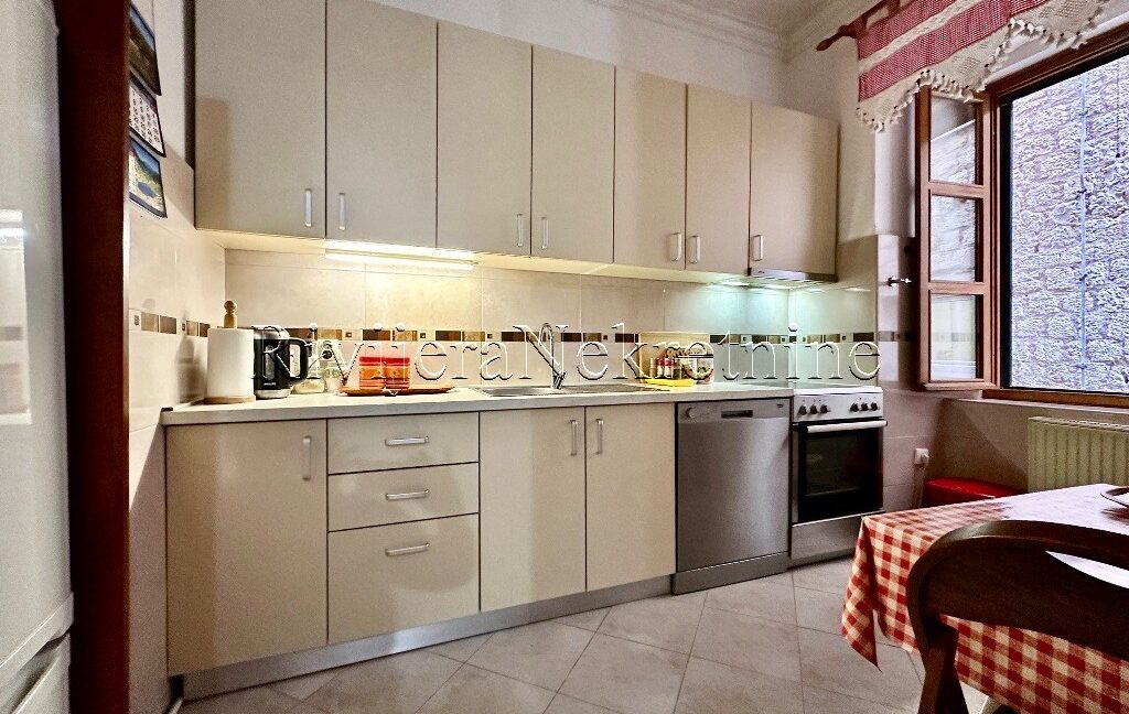 Kotor_sale_prodaja_prodaza_Strai_gard_old_Town_stan_Apartment_Rivijera_Nekretnine_oglasi_Ads_ (7)