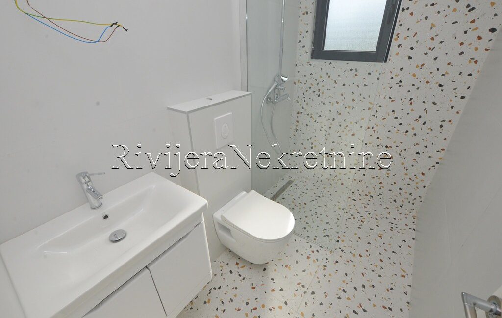 Prodaja_sale_Rivijera_Nekretnine_oglasi_Ads_Djenovici_Herceg_Novi_stan_apartman (5)