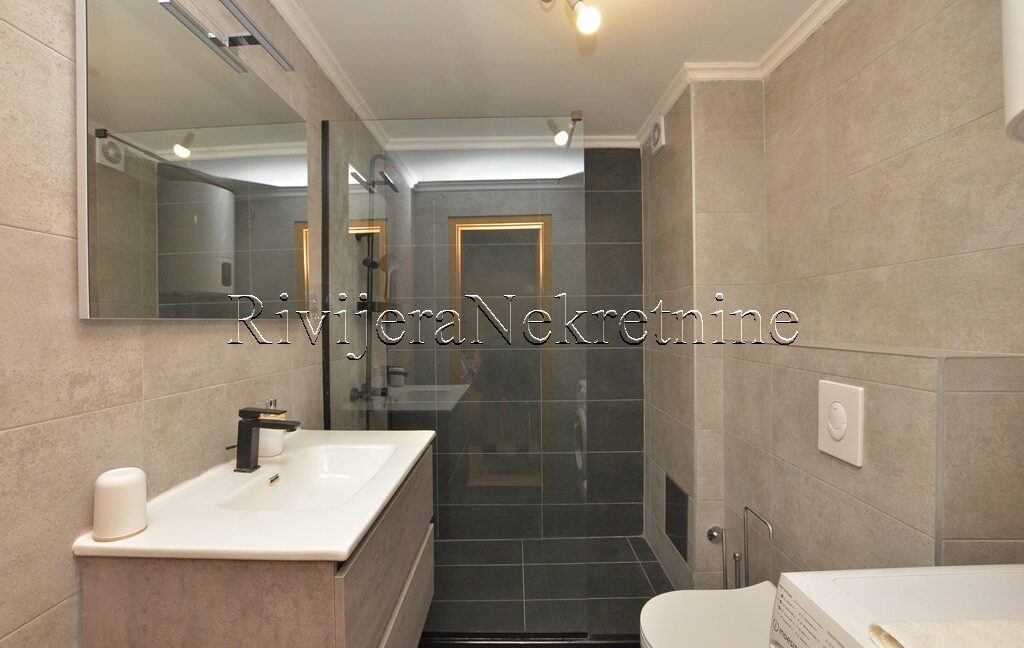 Prodaja_sale_Rivijera_Nekretnine_oglasi_Ads_Igalo_Herceg_Novi_stan (12)