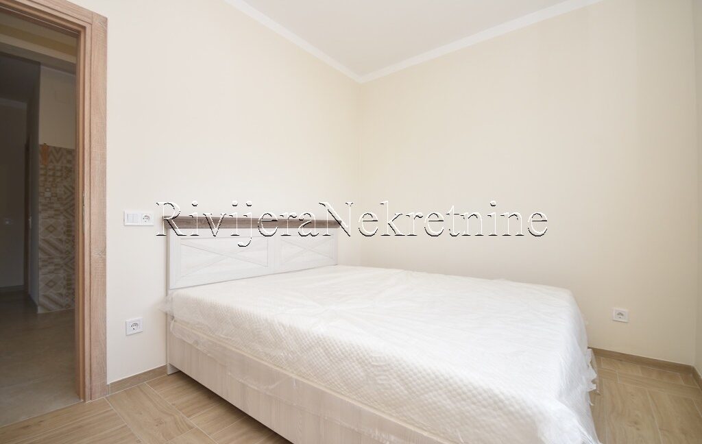 Rivijera_nekretnine_oglasi-ads_Kumbor_Herceg_novi_Portonovi_stan_(11)