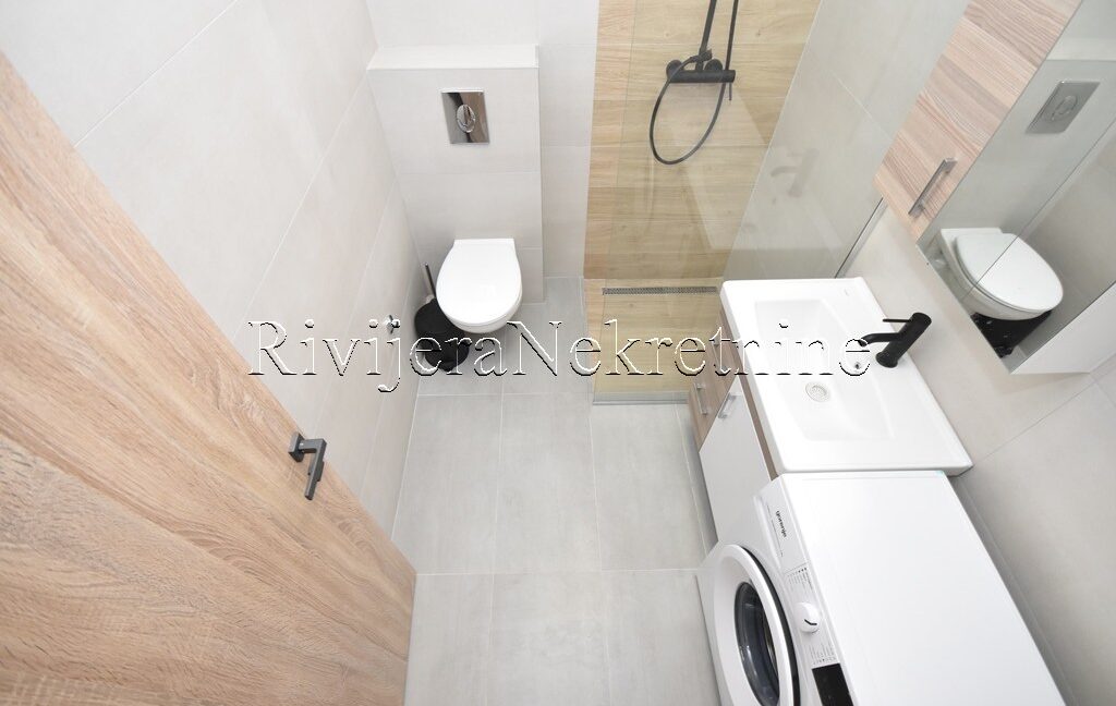 Rivijera_nekretnine_oglasi-ads_Kumbor_Herceg_novi_Portonovi_stan_(4)
