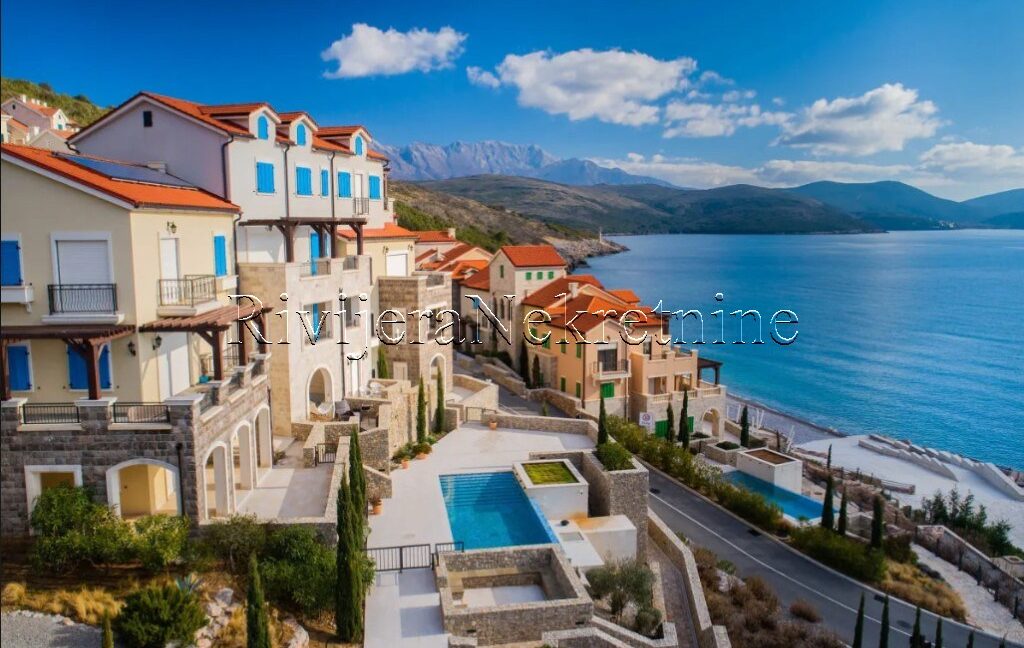 prodaja_Lustica_prodaza_sale_Tivat_Rivijera_Nekretnine_ads_oglasi (1)
