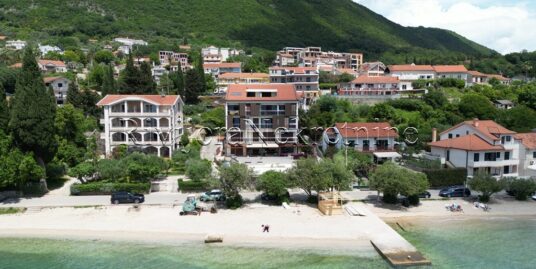 First row to the sea two-bedroom apartment Herceg Novi Kumbor
