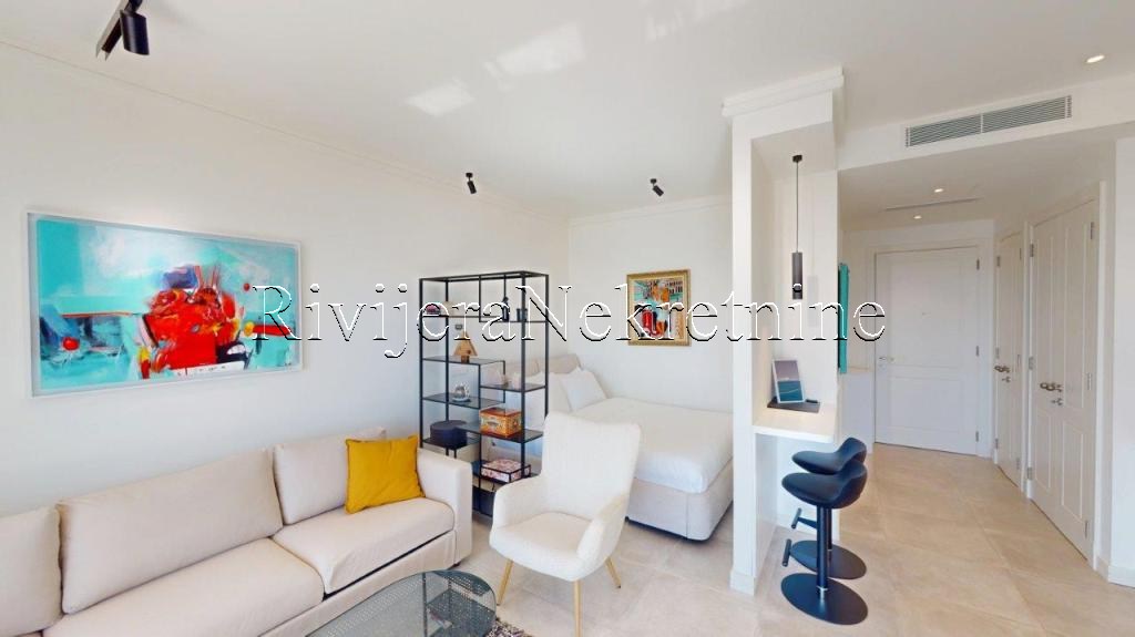 prodaja_Sale_Rivijera_Nekretnine_oglasi_Ads_Lustica_lustica_bay_Tivat_stan_ (5)