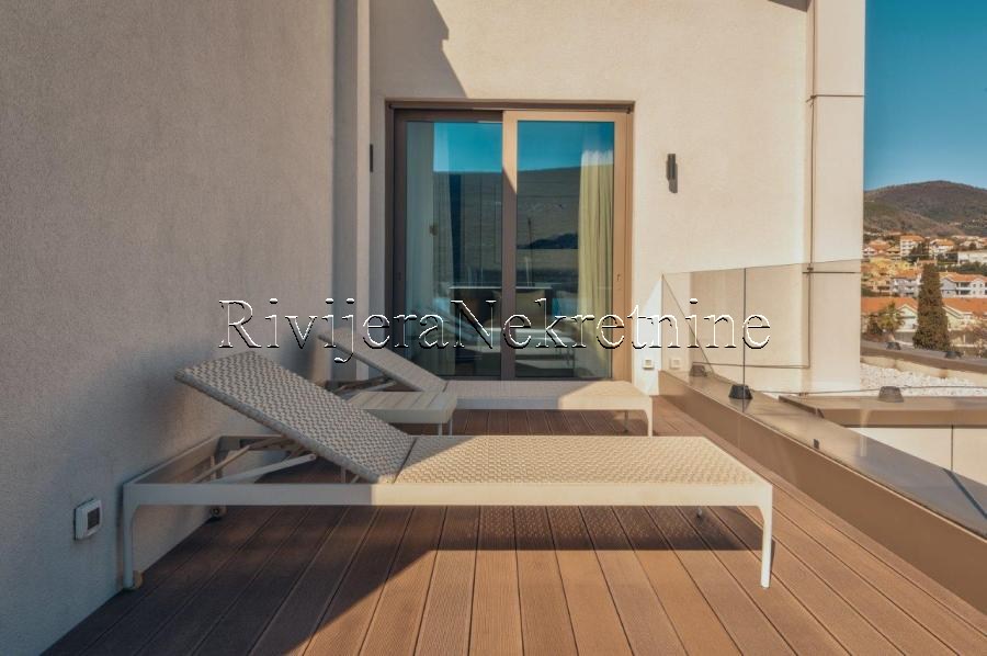 prodaja_Sale_Rivijera_Nekretnine_oglasi_Ads_Portonovi_Kumbor_Herceg_Novi (5)