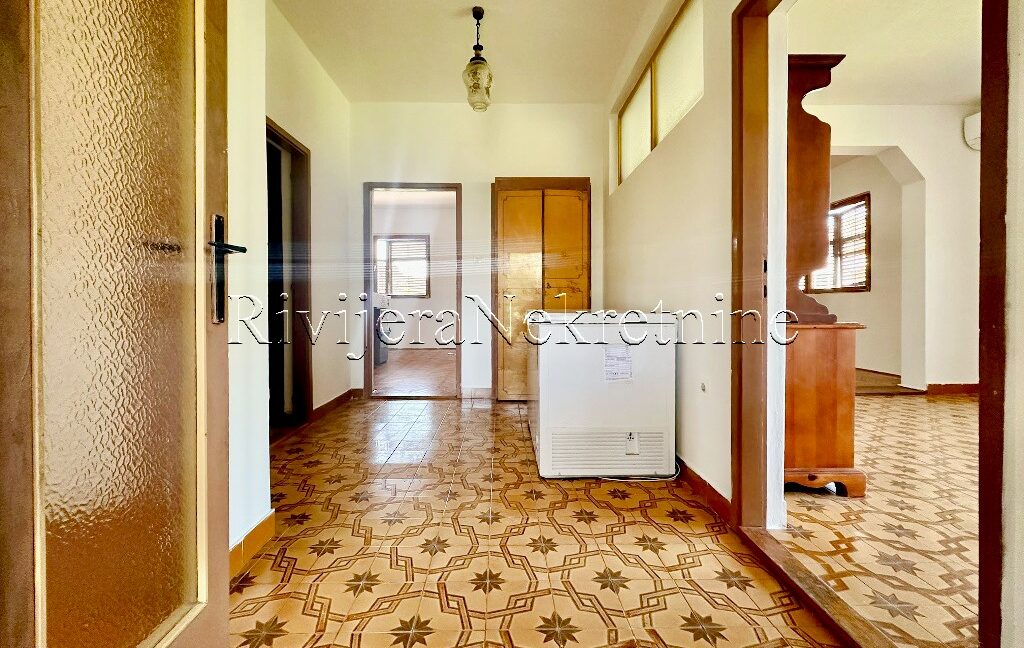 prodaja_Sale_Rivijera_Nekretnine_oglasi_Ads_Tivat_prodaza_ (6)