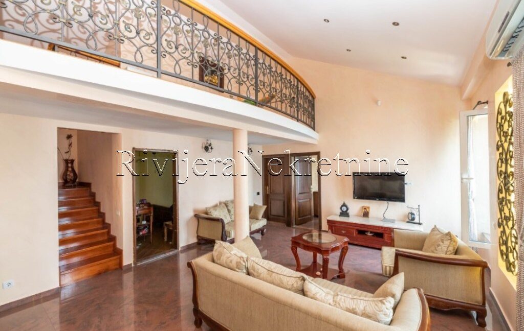 prodaja_Sale_Stan_apartment_rivijera_Nekretnine_oglasi_Herceg_novi_prodaza_Ads (1)
