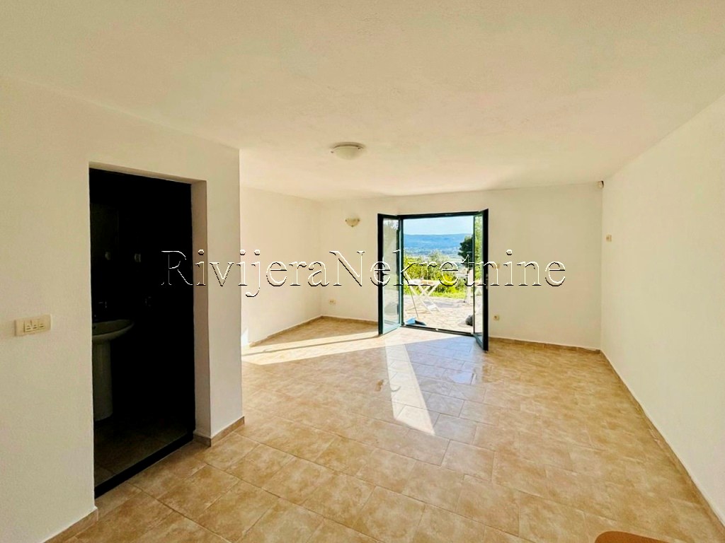 prodaja_Sale_kuca_Mrcevac_Tivat_plac_landplot_House_Kuca_Rivijera_Nekretnine (8)