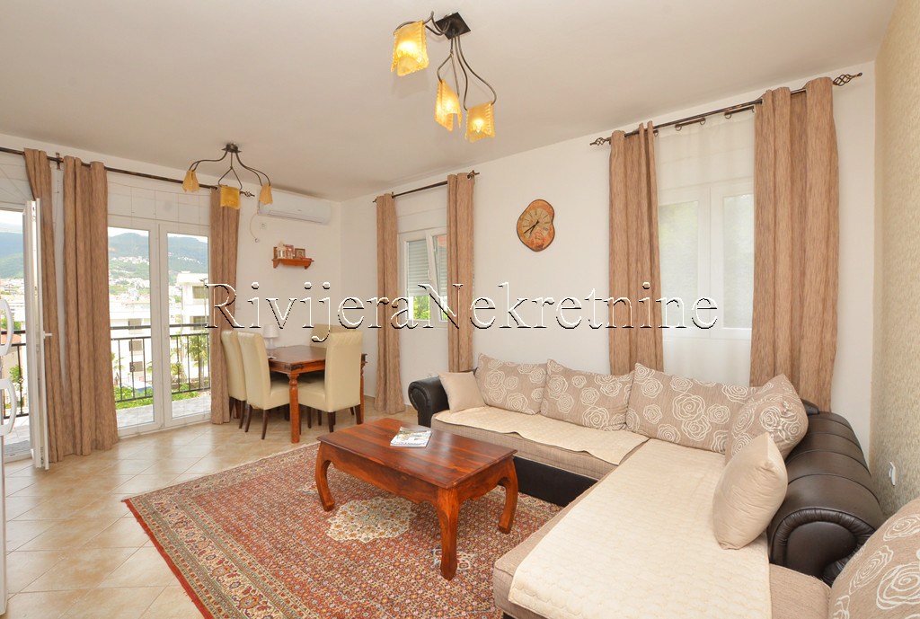 Komfortables Apartment mit einem Schlafzimmer in Igalo Herceg