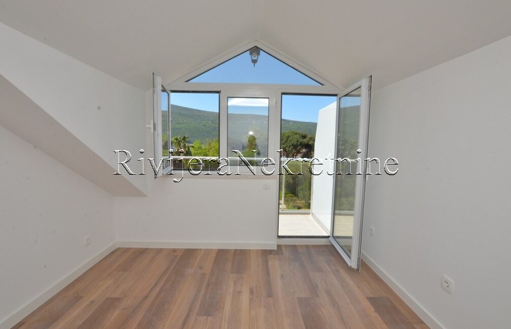 prodaja_Sale_prodaza_stan_Djenovici_Herceg_Novi_ads_oglasi (14)
