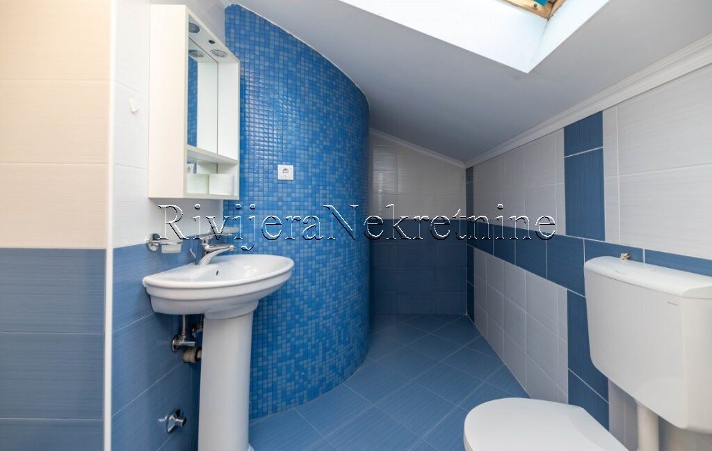 prodaja_prodaza_sale_oglasi_Ads_Djenovici_Rivijera_Nekretnine_stan_apartment_Portonovi (10)