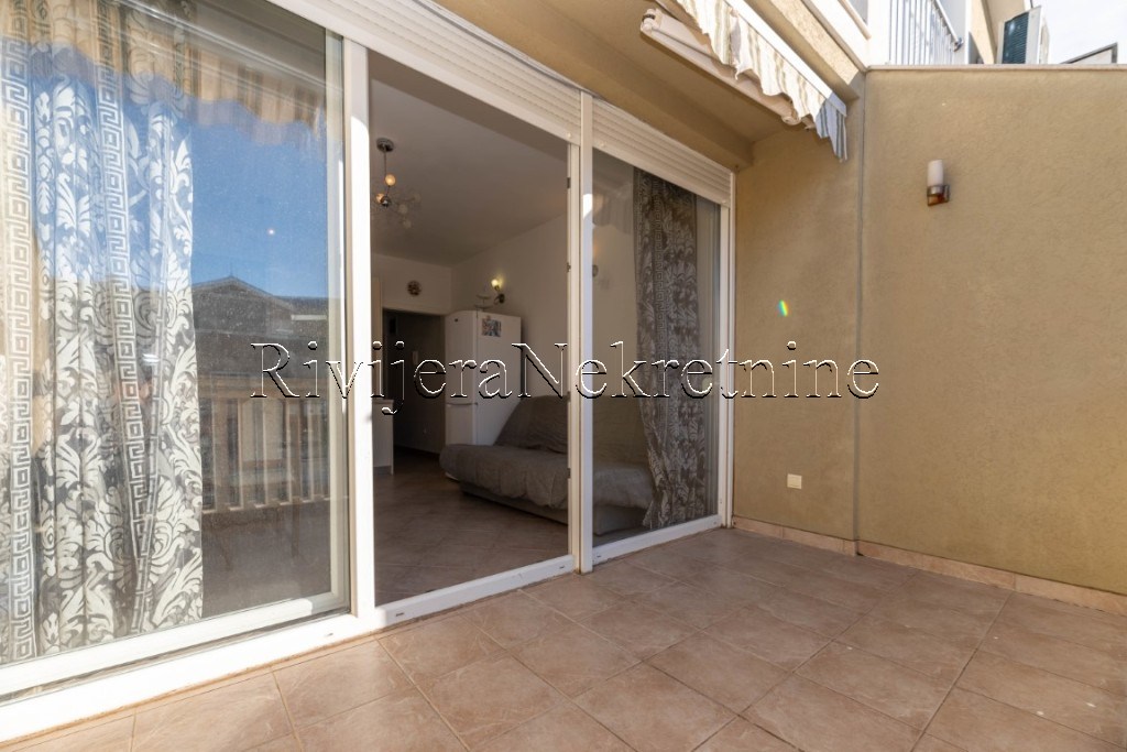 prodaja_prodaza_sale_oglasi_Ads_Djenovici_Rivijera_Nekretnine_stan_apartment_Portonovi (5)