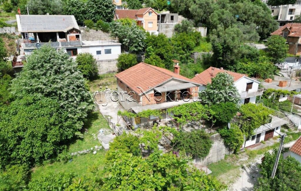 prodaja_sale_Risan_Kotor_Rivijera_Nekretnine_oglasi_Ads_kuca_house (1)