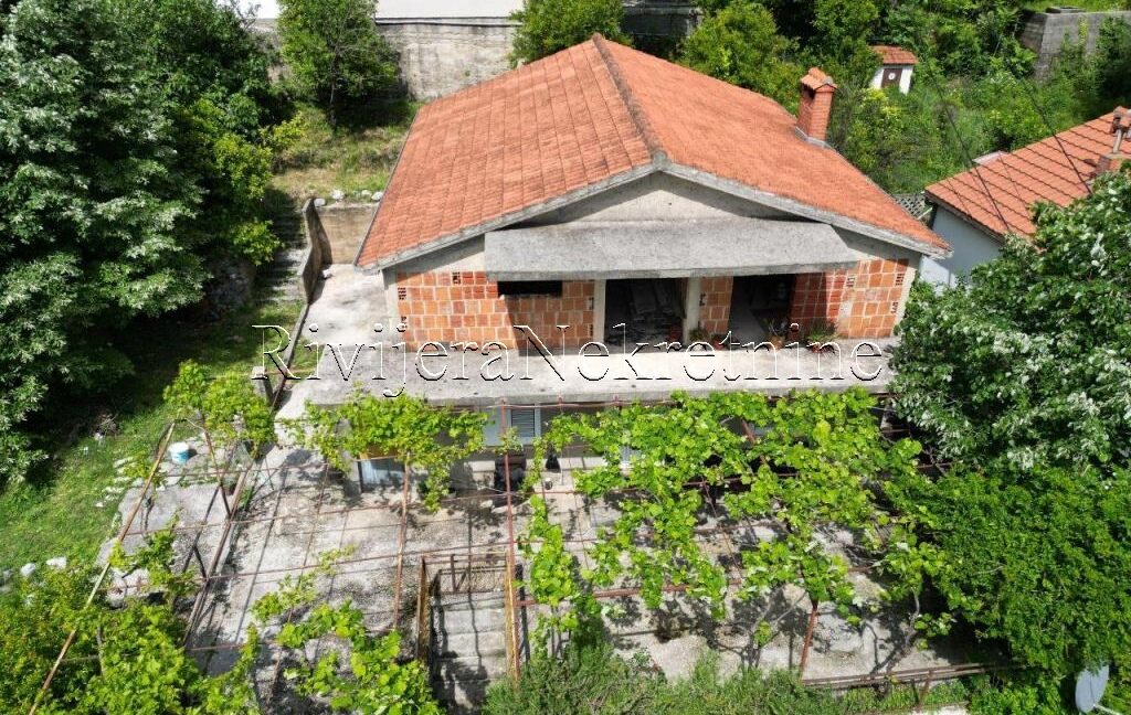 prodaja_sale_Risan_Kotor_Rivijera_Nekretnine_oglasi_Ads_kuca_house (6)