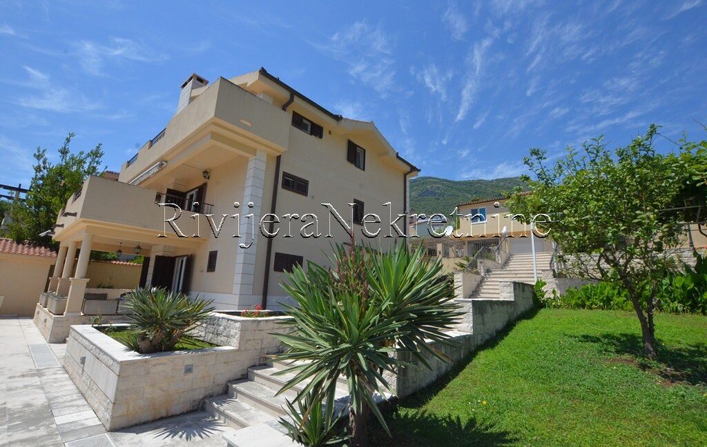 Prodaja_sale_Rivijera_Nekretnine_oglasi_Ads_Baosici_Herceg_Novi_kuca_vila_villa_ (2)