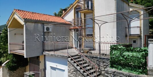 Family house with sea view Herceg Novi center