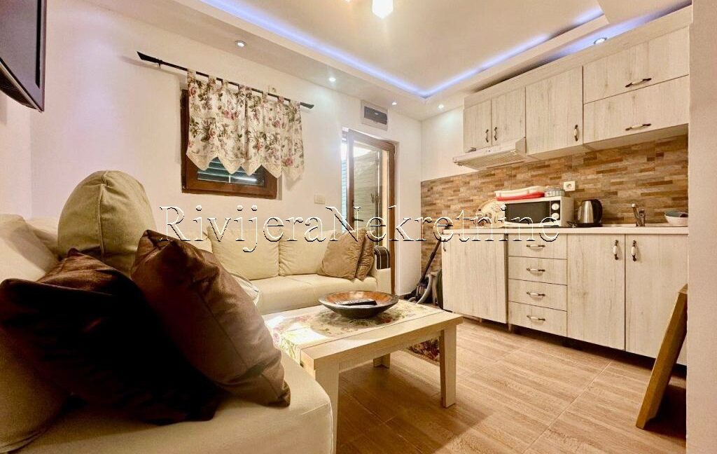 prodaja_Sale_Rivijera_Nekretnine_oglasi_Ads_Bijelila_Tivat_ (11)