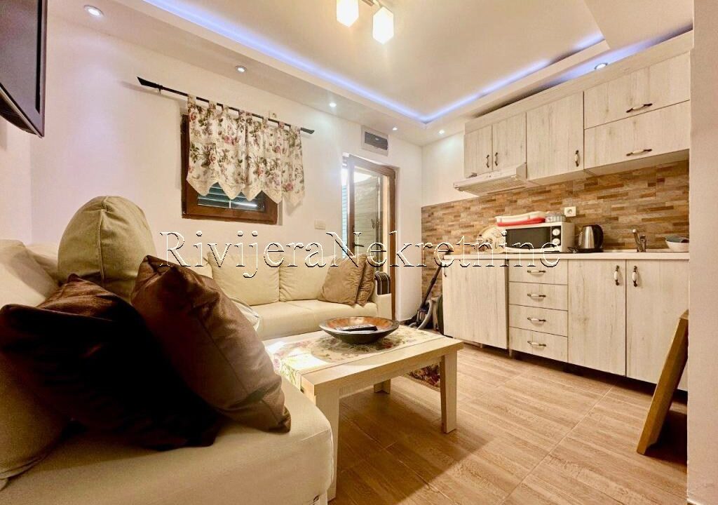 prodaja_Sale_Rivijera_Nekretnine_oglasi_Ads_Bijelila_Tivat_ (11)
