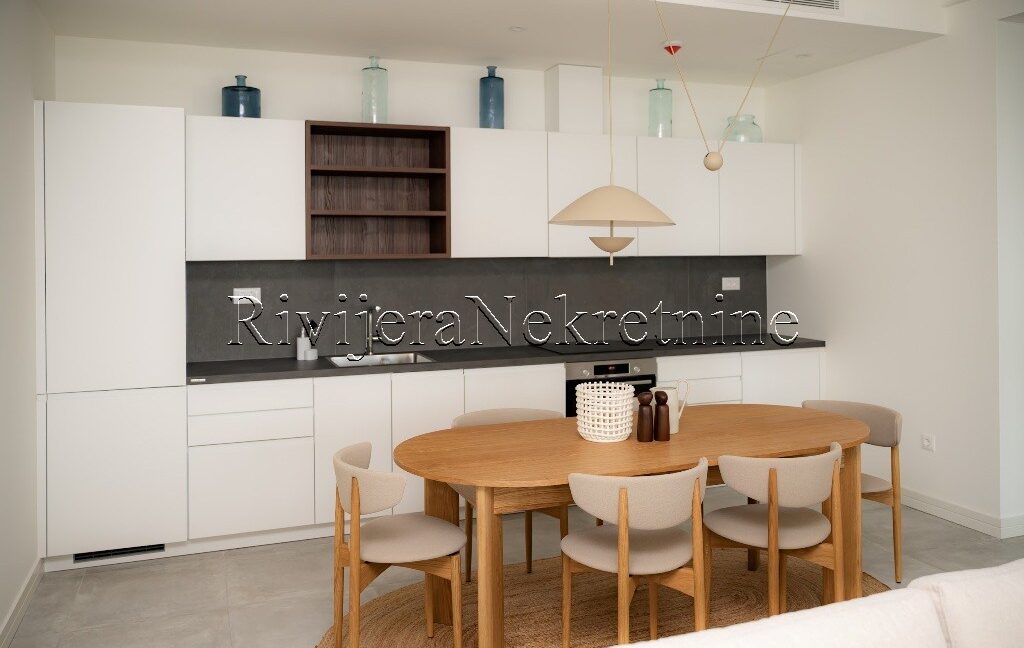 prodaja_Sale_Rivijera_Nekretnine_oglasi_Ads_Lustica_Lustica_bay_stan_Apartment (4)