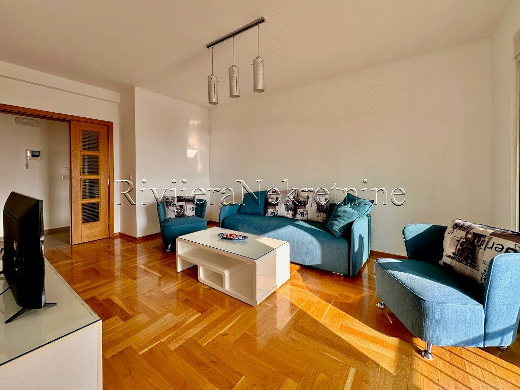 Three-bedroom apartment for sale Marici Tivat