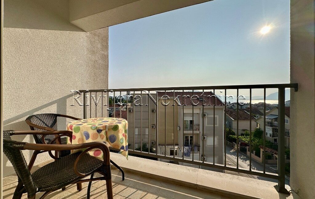 prodaja_Sale_Rivijera_Nekretnine_oglasi_Ads_Tivat_stan_apartment_Porto_Montenegro (2)