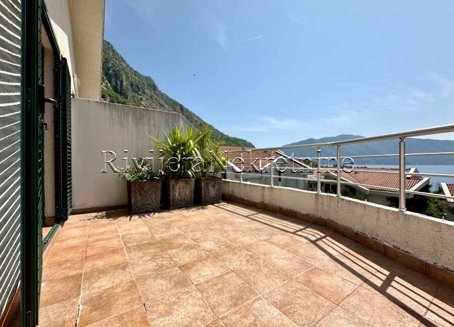 prodaja_Sale_Rivijera_nekretnine_oglasi_ads_Risan_Kotor_Kotor_BAY_ (7)