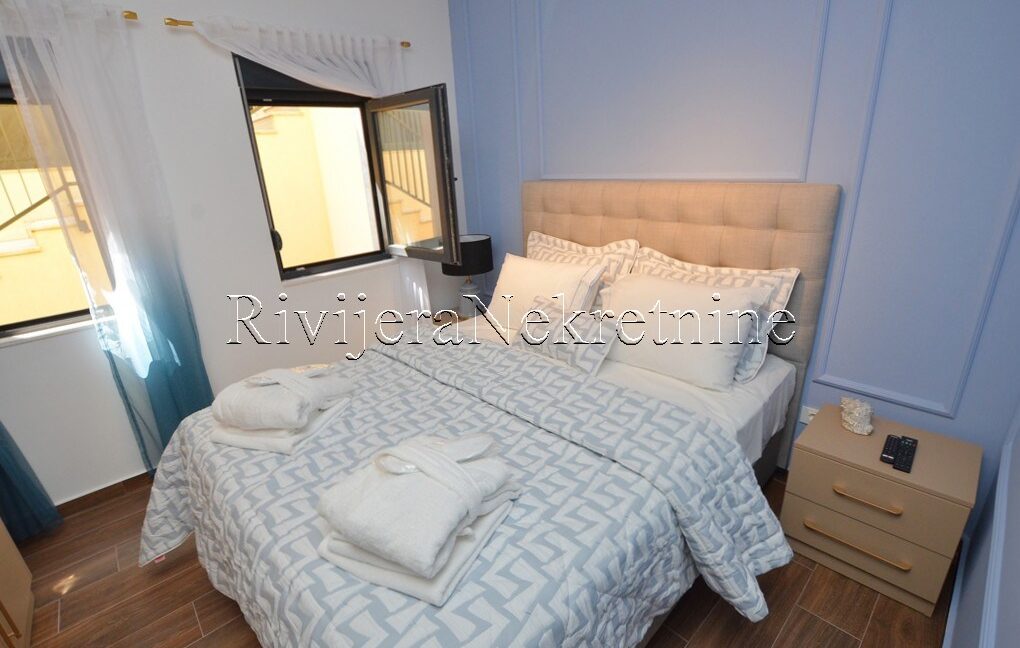 prodaja_Sale_prodaza_Njivice_Herceg_Novi_stam_Apartment_Rivijera_Nekretnine_ads (10)