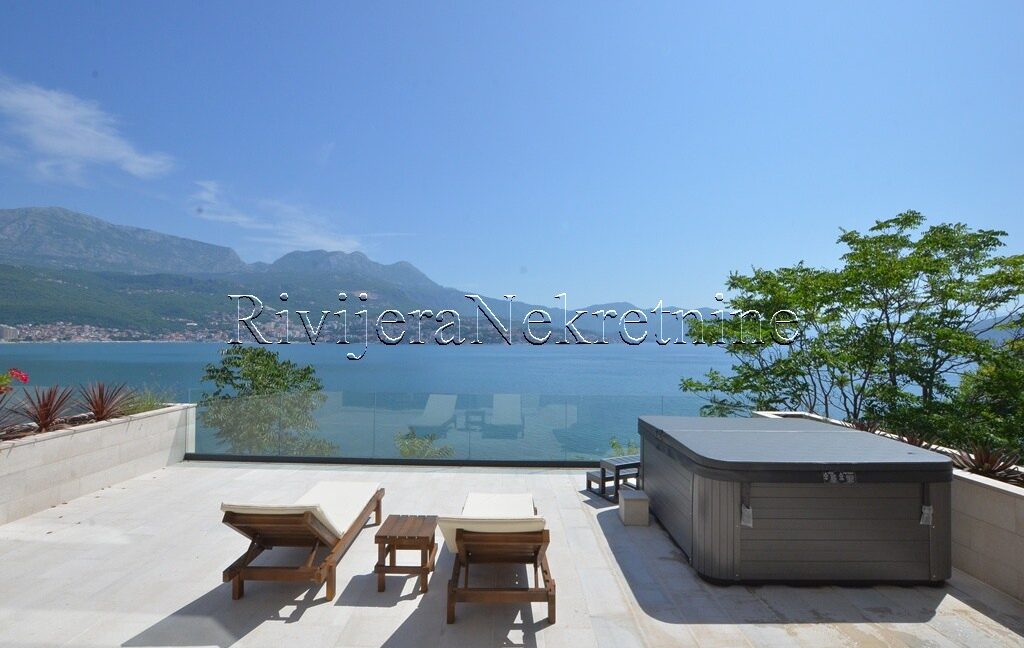 prodaja_Sale_prodaza_Njivice_Herceg_Novi_stam_Apartment_Rivijera_Nekretnine_ads (3)