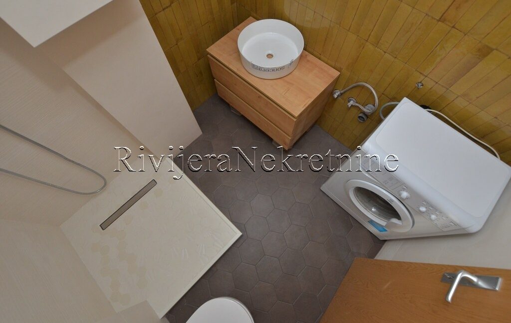 prodaja_sale_Rivijera_Nekretnine_oglasi_Ads_Bijela_Herceg_Novi_stan_apartment (9)