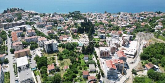 For sale a family house in Donja Lastva Tivat