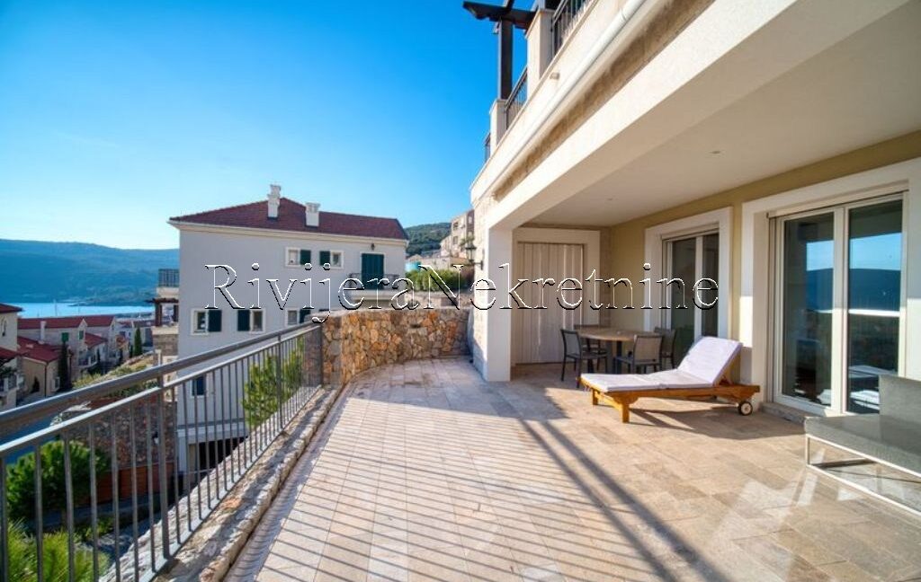 prodaja_sale_Rivijera_Nekretnine_oglasi_ads_Lustica_lustica_bay_stan_apartments (4)